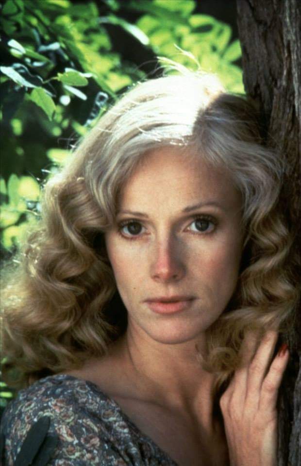 Happy birthday Sondra Locke 