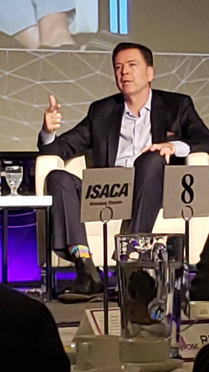 Kerri_R2's tweet image. @Comey can&apos;t resist...love your socks! 🧦 #WCISC @isaca_wpg @ambermac