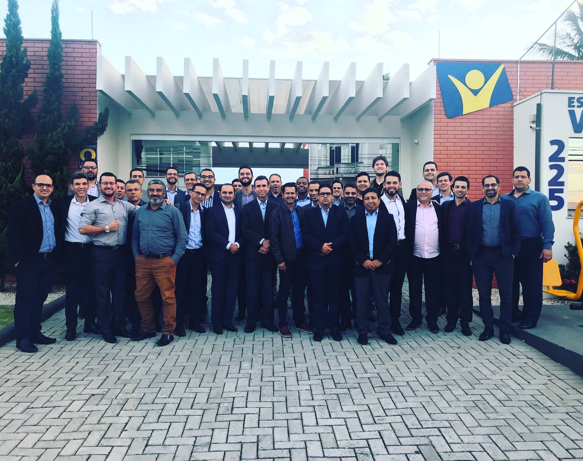 marceloa_coelho's tweet photo. Encontro de coordenadores de centros de influência do Sul do Brasil que aconteceu dia 27/05 no Espaço Vida e Saúde de Itajaí SC
#centerofinfluence #missiotothecities #LifeHopeCenter @Doug_Venn @garykrause7 @PrEdisonchoque @alexpalmeira https://t.co/tGTddapcq3