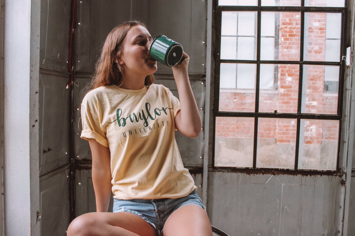 We love long weekends!!! But it’s got us feeling like this on Tuesday☕️