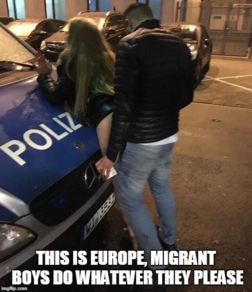 Germany welcomes Muslim refugees ☪️💖 #RefugeesWelcome #FightRacism #diversity