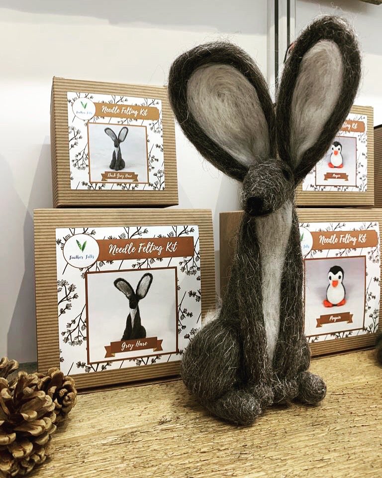 Featherfelts's tweet image. I know it’s not Thursday, but I couldn’t resist a little throwback photo of our stand at @BCTF_Harrogate this year! Those ears! 😍

#featherfelts #feltingkit #yorkshire