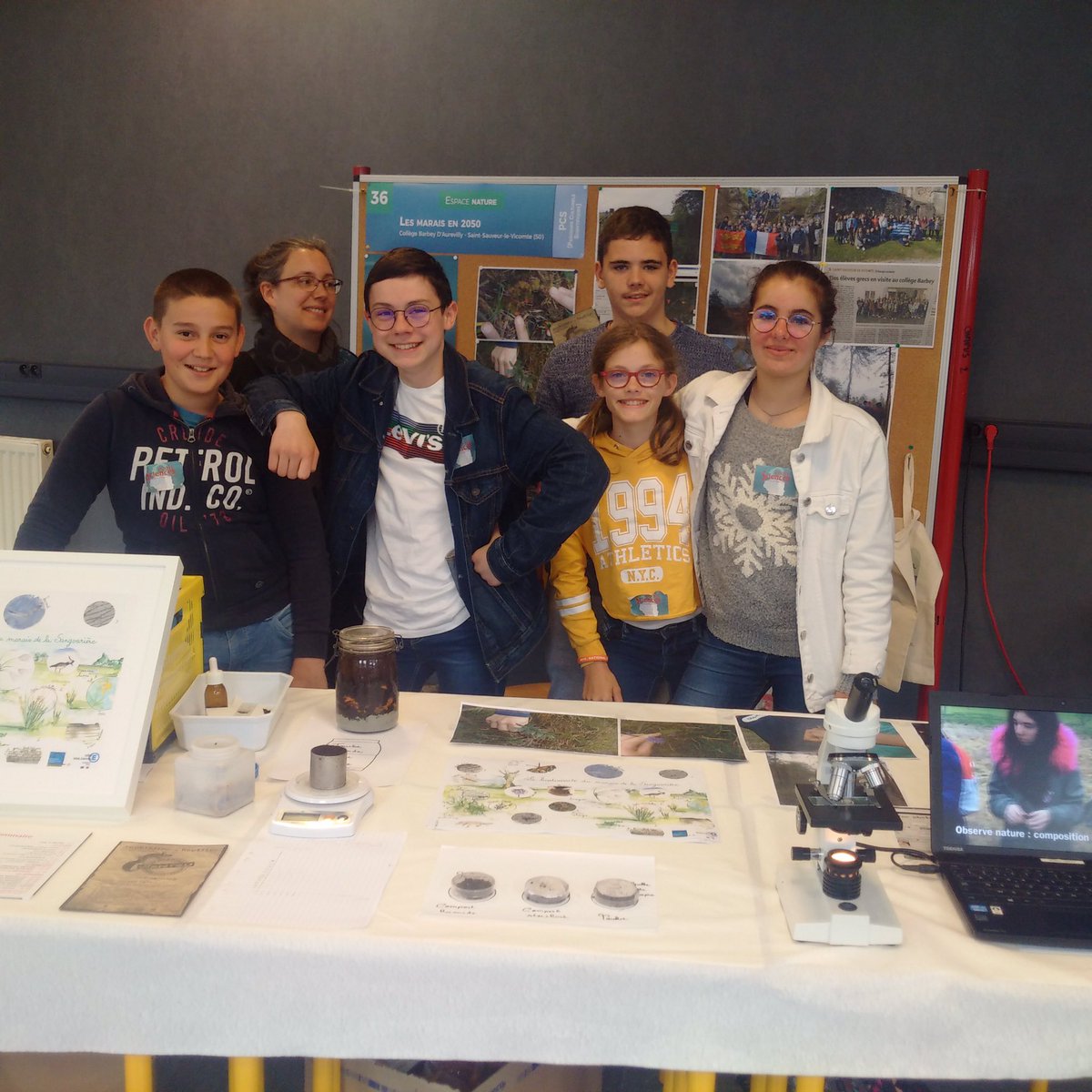 WONDER_erasmus's tweet photo. Les élèves ont présenté le projet #WONDER pendant la journée écolysciences à @Universite_Caen #Ecoly19 #Normandie #DéveloppementDurable #E3D @ClgBarbey @EUErasmusPlus https://t.co/Cl0C2CRNlx