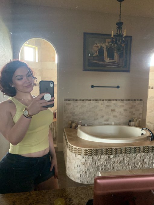 Suma time fineeee https://t.co/4i2AhNaHEl<a href="/tag/tybg"class="tags"><span>#tybg</span></a>