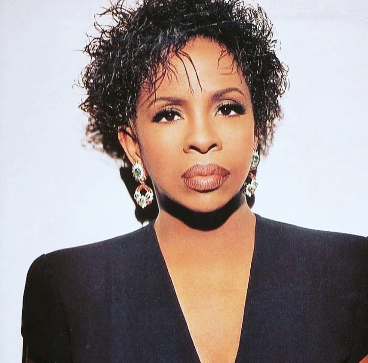 Happy birthday, Ms Gladys Knight. Thank you for the gift of music.     