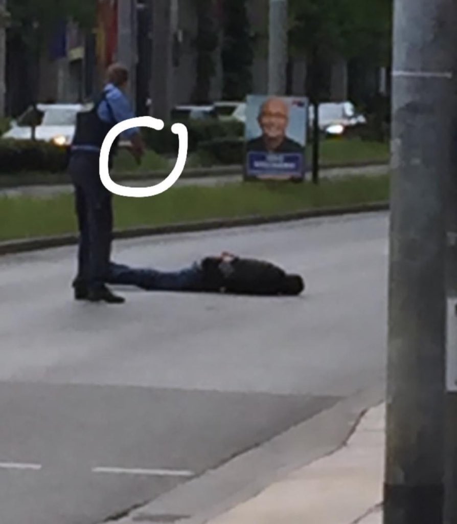 cjsa0101's tweet photo. @Polizei_Ffm https://t.co/5VMaCFfig8