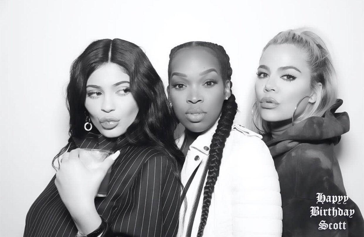 Kylie Jenner, Khloe and Khadijah at Scott Disick s Birthday. *Happy Bday Scott 