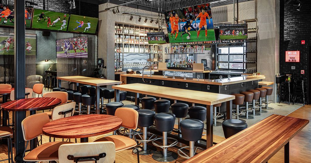 Minneapolis-based <a href="/BWWings/">Buffalo Wild Wings</a> is taking on a new look that reflects LOCAL market. What do you think? Should national #Franchisors deliver a more hometown feel for #franchisee locations? franchising.com/sponsored/buff…