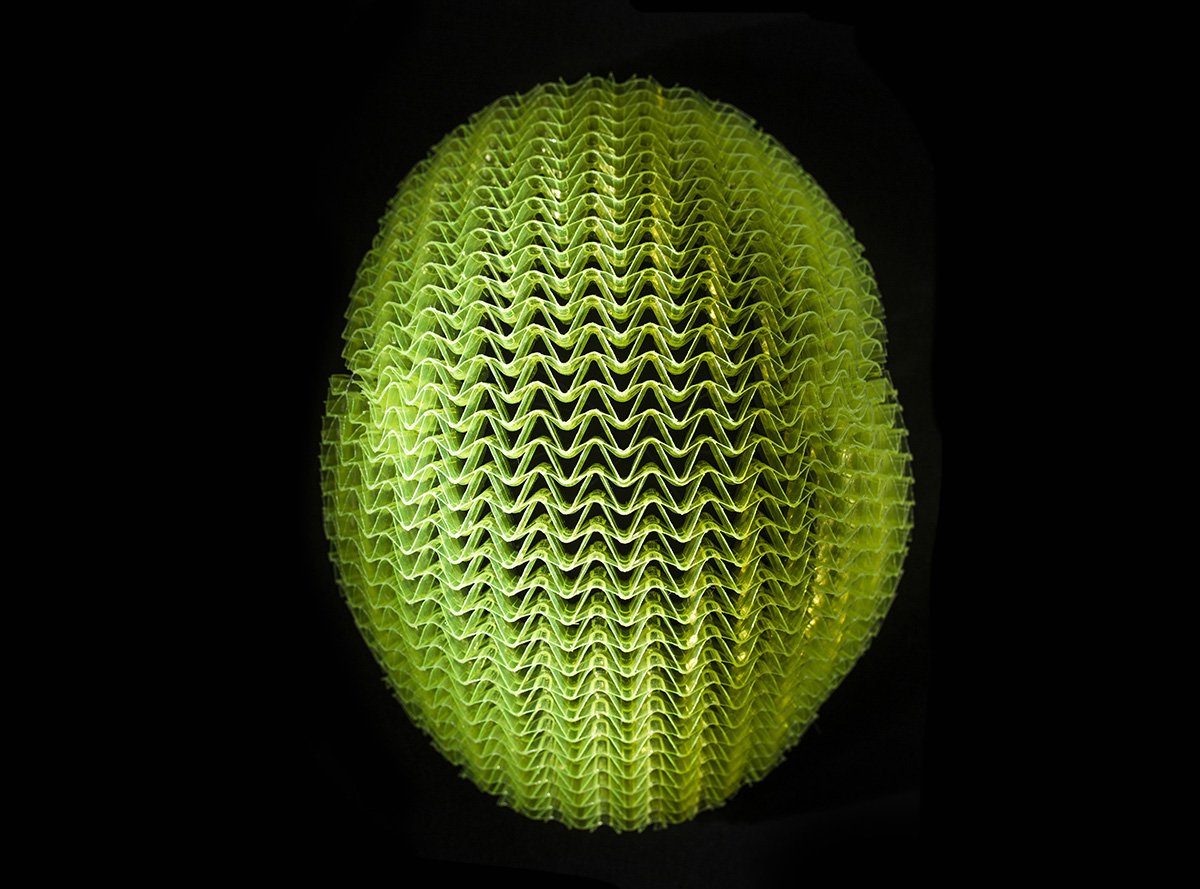 Bontrager's tweet image. In order to protect your head and absorb the energy created by an angled impact. WaveCel goes through a three-step change in material structure. Learn more about that change here: trek.bike/WaveCel-T