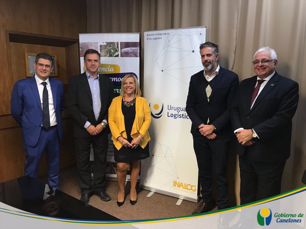 🏆#Reconocimiento>Firmamos junto a <a href="/Uy_Logistico/">Uruguay Logístico</a> la cesión de la marca sectorial “Uruguay Logístico”, otorgamiento que nos concede el derecho de uso de la marca con fines de promoción institucional en los distintos materiales institucionales o eventos.