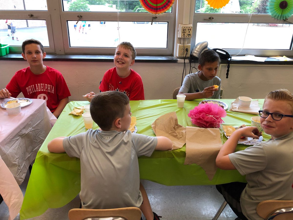 Our first ever Food Fiesta at Strawbridge was a success! Muchas gracias to all students and parents who contributed to make our fiesta a fabulous affair! Students enjoyed music, decorations, and lots of delicious, cultural foods! Van Sciver, Jennings, Stoy, and Edison are next!