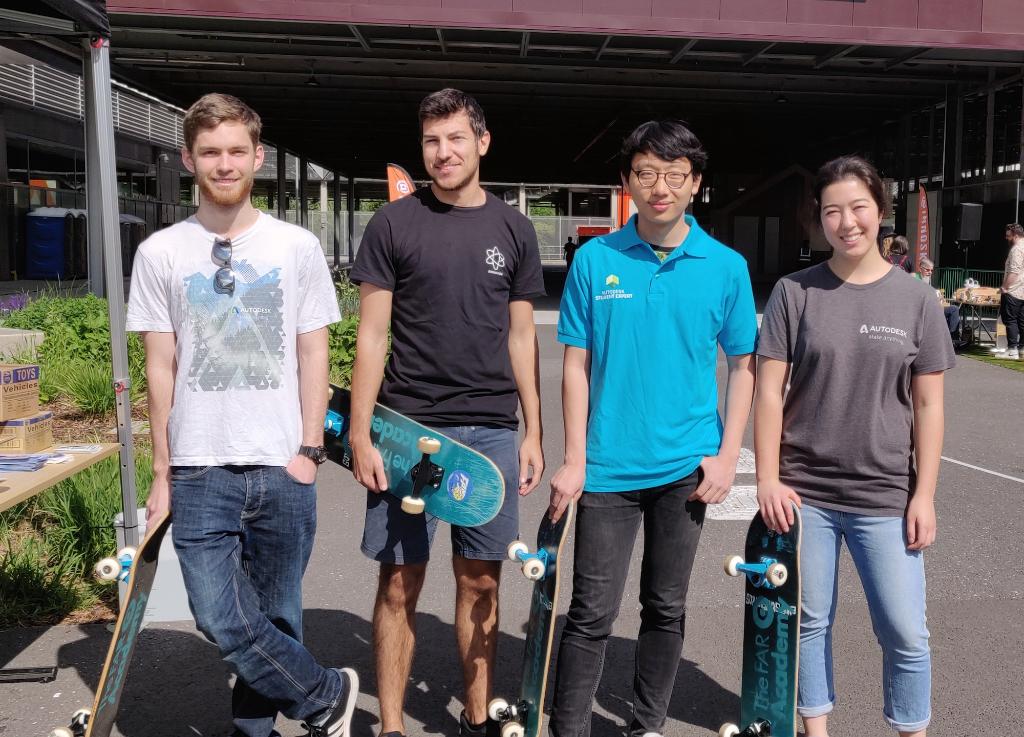tinkercad's tweet photo. Photos from our time at London’s @SI_Invention #Innoskate festival last weekend. Find more on the Tinkercad blog: https://t.co/9k8ILRq2tG https://t.co/0OpO7c4IXA