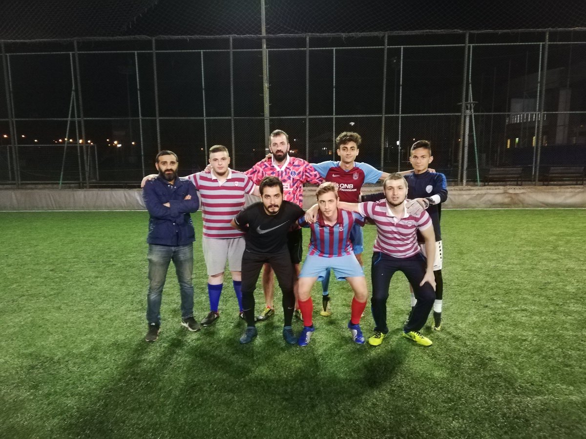 Günün ilk karşılaşmasında Fodikspor ile Vira Lise SK karşı karşıya geliyor. Her iki takıma da başarılar dileriz.