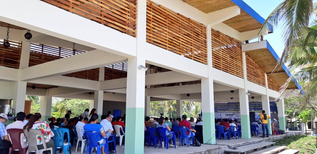 CastanedaMined's tweet photo. Felicitamos a las autoridades del Instituto Salvadoreño de Bienestar Magisterial por la remodelación del Centro Recreativo Magisterial en Metalío, Sonsonate. @isbmsv https://t.co/qv2Wkoc8EE