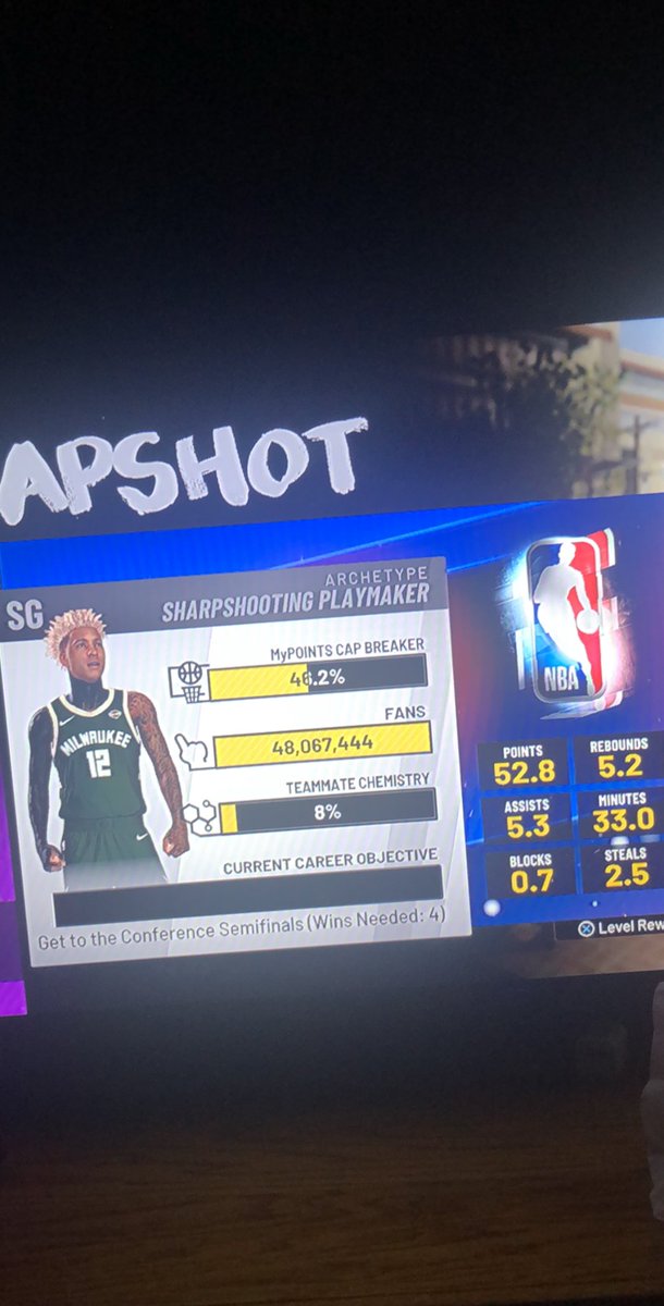 SMElite25's tweet photo. Trading/Selling 6’4 playsharp 92 ovr. Max badges, and glitched gold rush. Dm offers. PS4 only. 
@2kscampolice @Big_Brudda_PURP @CodyL3wis https://t.co/CE3S41mI1B