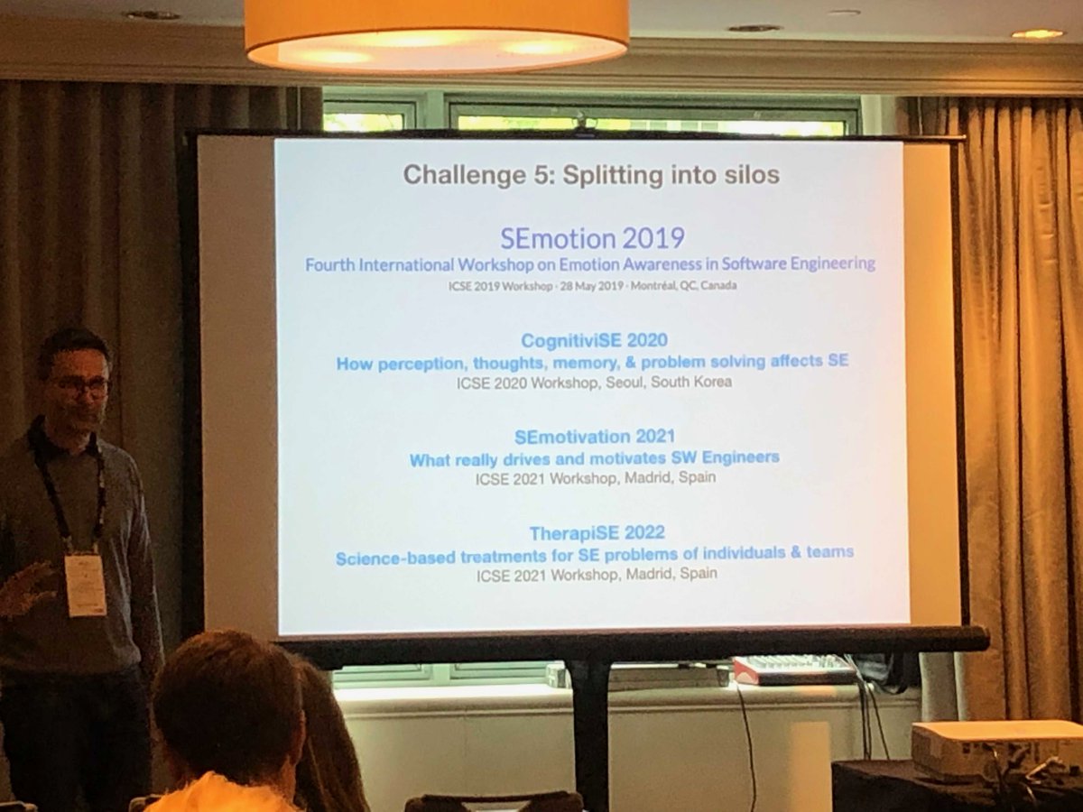 s_baltes's tweet image. @drfeldt‘s ideas for future @ICSEconf workshops 😊 @SEmotion_ws #icse18