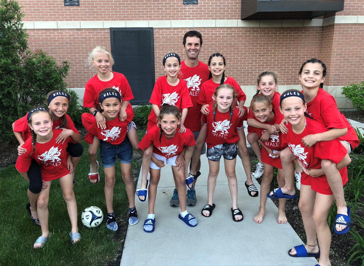 SPORTINGBV's tweet photo. ๐ด๐ต#TOURNAMENTALERT๐ต๐ด
A huge shoutout to our SPORTING Blue Valley Wales 09 girls and coach Tom Mura on their 2nd place finish this week at the Memorial Day Challenge in Chicago! Big plays in the big city--great work, ladies!
๐ฅ๐ https://t.co/vooVcSK244
