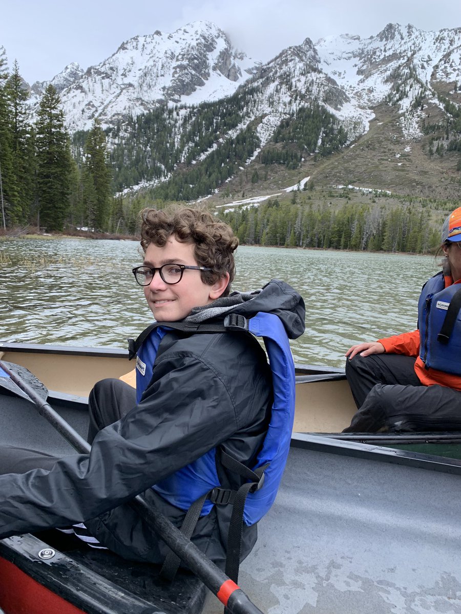 shaunsmith3rd's tweet image. First #TetonsCPS group to get on the water! Learned about erosion, forces and how to canoe. Then a short hike! @Szydlowskim