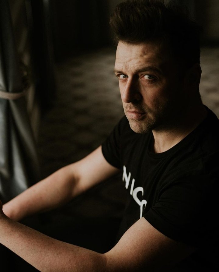 Happy birthday Mark Feehily i Love you 
