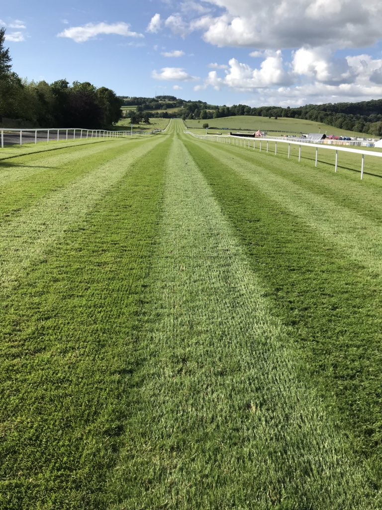 Busy day today Scarifying the flat course at the beautiful Chepstow Racecourse <a href="/Chepstow_Racing/">Chepstow Racecourse</a> 😊 <a href="/libbyclerk/">Libby O'Flaherty</a> <a href="/iestynjohn/">Iestyn John</a>
