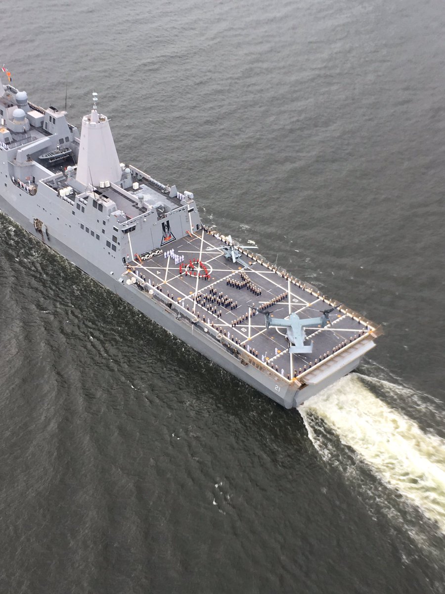 FleetWeekNYC's tweet image. Leaving you with some love: I ❤️ NY!