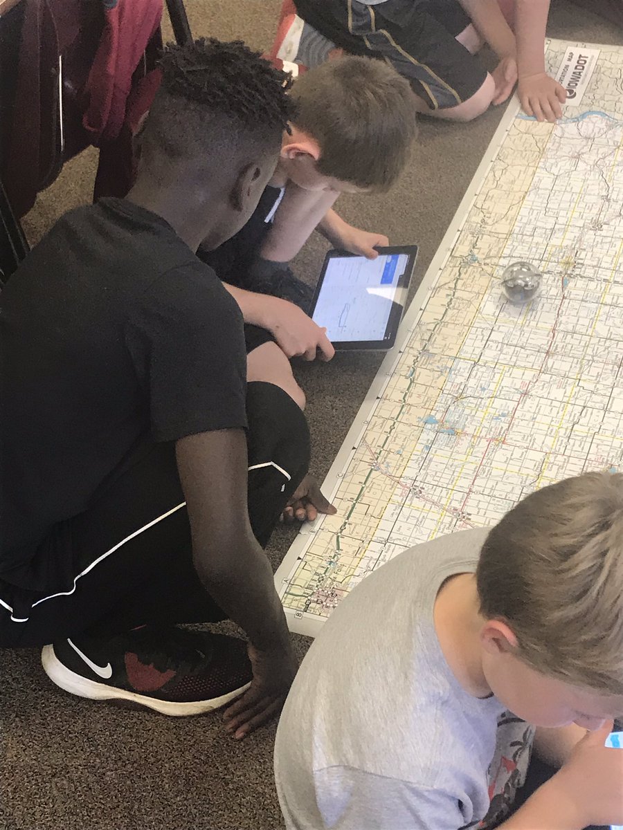 tierneyrowe's tweet photo. Combining primary sources from the Great Depression, Iowa history, map skills and coding with @Sphero to end the year! #WElearns #WEatMV #FourthGradeRocks https://t.co/rY2pYMSmY6