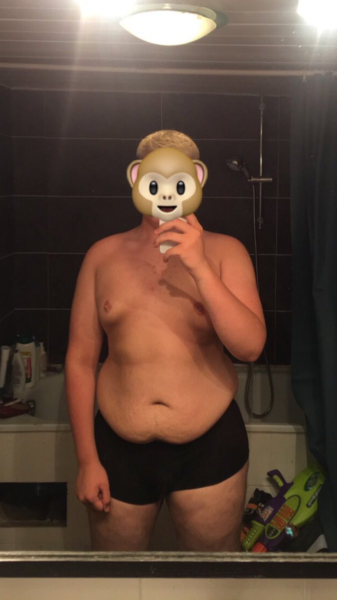 7paoloo's tweet photo. évolution physique sur 9 mois , détermination discipline travail , et c’est que le début , jamais lâcher ses objectifs .. https://t.co/nnKiQIqELf