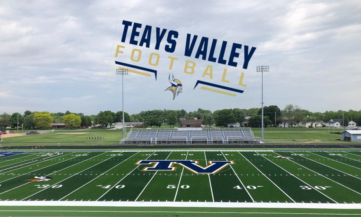CoachWeb_'s tweet photo. Tomorrow morning, 8am! 
First Viking Workout on the Turf. Thank you community, businesses and school district for investing in our athletes. 
Go Vikings! https://t.co/qiguLONcMF