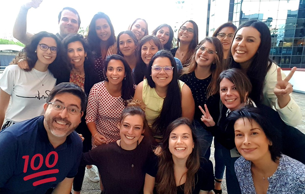FerRubioA's tweet photo. Hoy termina el curso de #CommunityManager del gran #Equipo141
 Ha sido un verdadero placer compartir con vosotros estos meses intensos de aprendizaje sobre #Marketing 🚀
#AlumnosTOP https://t.co/M5ULLRse66