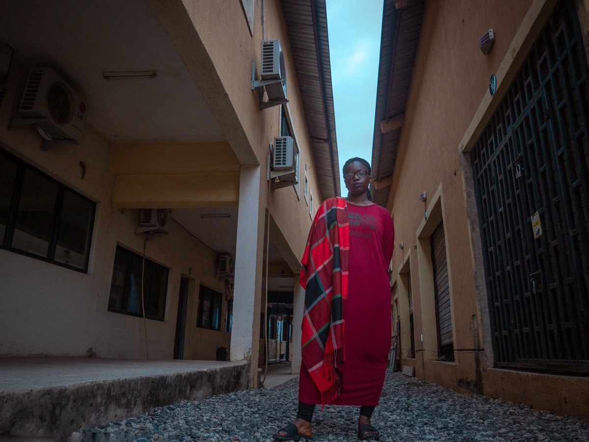 OzavoguAbdul's tweet photo. Lines and Patterns. Still very much in love with shooting with my Mobile Phone.
In frame: @aderonke_alade
Shot on the TECNO #Camon11Pro. https://t.co/4ys6fJJctM