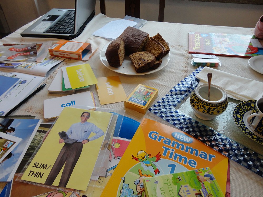 FrancescaEdesia's tweet photo. L'Inglese vien mangiando.👩🍳🍲🥘 Imparate una nuova lingua divertendovi e...mangiando. English Through Food. #Foodie #FoodParty #tefl #LanguageProgramme #StudyIdeas https://t.co/AqYVyTi8tz