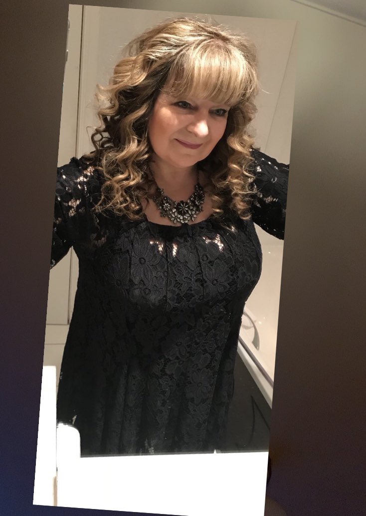 JaneyGodley's tweet photo. Can fit back into my nice @Dawn_French frock @sixteen47Ltd https://t.co/D14MOdygGx