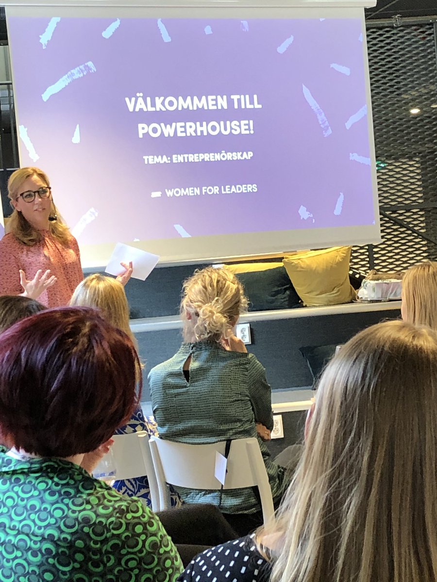 Malin_IW's tweet photo. En kväll på temat entreprenörskap! Kan konstatera att kvinnor behöver äga mer, att vara lite förbannad kan skapa motivation och att med kultur och glädje kommer man långt! #entrepreneur #womenforleaders https://t.co/Yd89RZTrH3