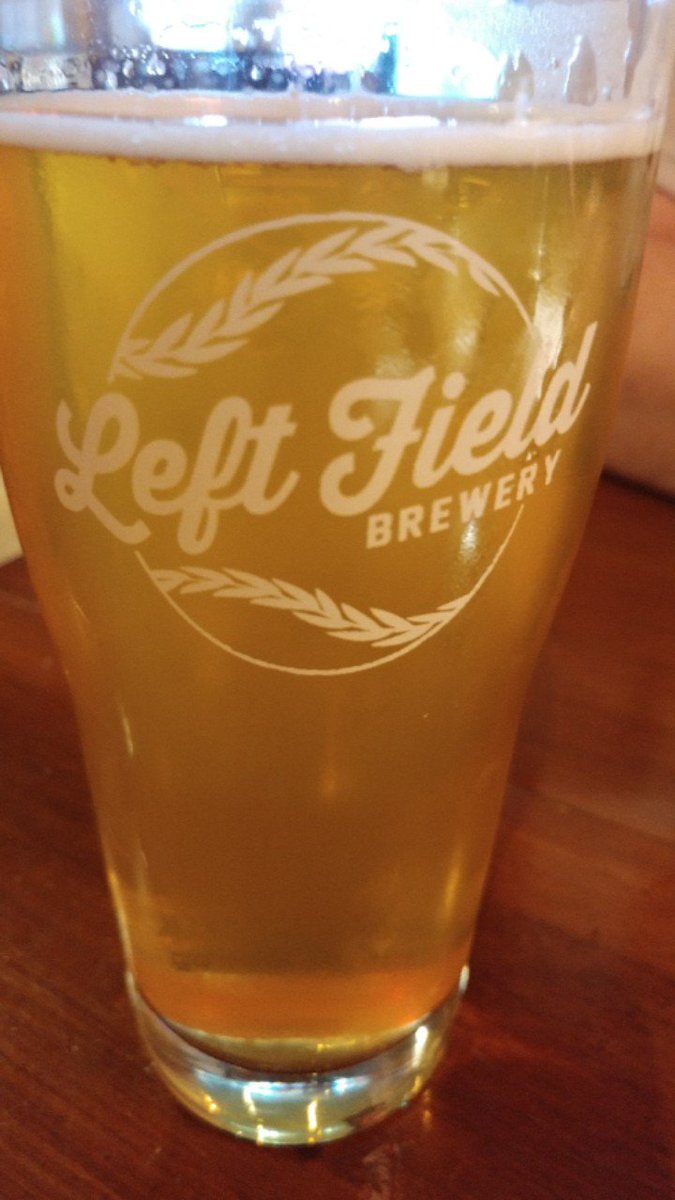 timkingsbury's tweet photo. Wow i had the @LFBrewery - "Lazer Show Double IPA" at @Schnitzels . It might be the most complex fruity beer ever crafted #twothumbsup #10outof10 #cowbellnation https://t.co/50gBwOvw7x
