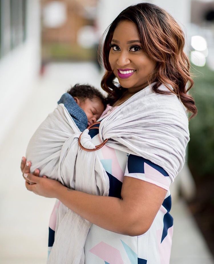 Mcraymunnah's tweet photo. Mbeleko za Pete Ritte Ring Sling ni nzuri na rahisi kubebea watoto.

Bei ni Tzs 35,000/= Tunafanya delivery 
Mkoani pia utatumiwa... 
Tupigie 0766727272 tukuelekeze

#TwitterGulio 

Rangi za kila aina....

#RRS 
#RitteRingSling 
#wearyourbabytz💖 https://t.co/14q6RbgalG