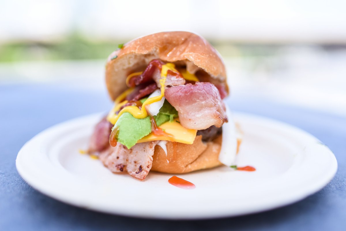 BandBClassic's tweet photo. Gonna leave this here. 

#NationalHamburgerDay #TuesdayThoughts https://t.co/XBKtnAb42d