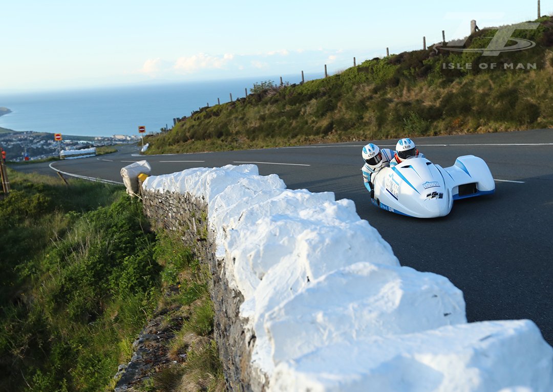 ttracesofficial's tweet photo. While it was the experienced pair of John Holden and Lee Cain that topped the Sidecar session, the newcomer pair of Ryan and Callum Crowe shone this evening setting the seventh fastest lap time of 109.76mph.

#LoveTT

📸 Dave Kneen / Pacemaker Press https://t.co/5PBZS0diNL