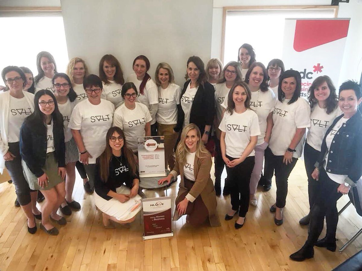sdcdhogg's tweet photo. Authentic learning!!  My girls were fortunate to get to spend today with these inspiring women at the Building Female Entrepreneurship. They may be only 14 but they have a lot to contribute and they love learning from others.  #nlowe #saltsquad #youthventure #cakesbytwopeasinapod https://t.co/KIOzUk6uXL