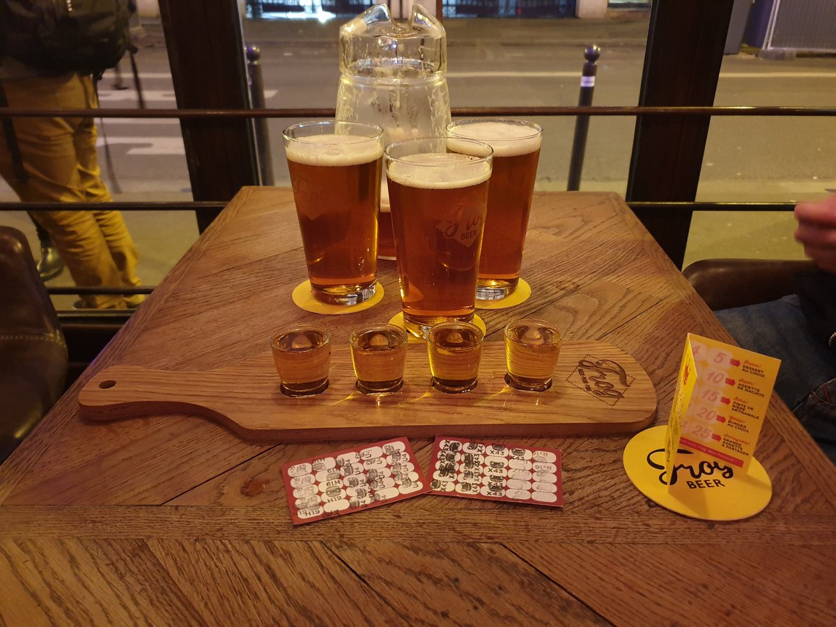 weldrake13's tweet photo. Accidentally fell into another @Frog_Beer with @andrew_rylatt and @TomWilkins17 ! We are collecting these stamps pretty fast! Love this City.
#Paris #RolandGarros2019 #frogbeer https://t.co/zjOW70lx2o