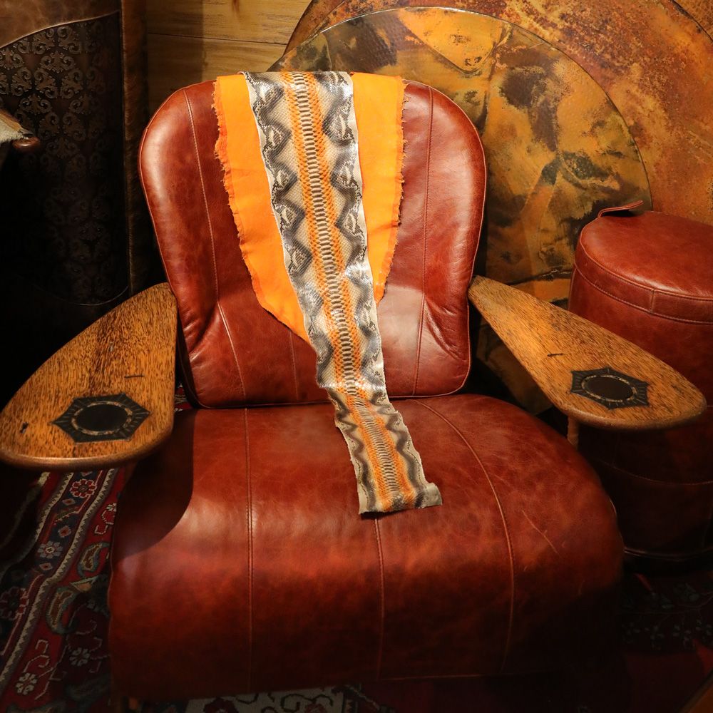 mavericksantafe's tweet photo. There's always something interesting to see at Maverick's of Santa Fe! 🤠 🐍
.
.
#chair #furniture #leather #decor #homedecor #officedecor #snakeskin #red #orange #westerndecor #western #santafestyle #santafetrue #santafedecor #santafe #mavericks #mavericksofsantafe https://t.co/0QhCw3Inxz