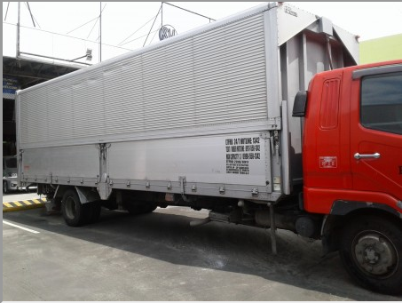 ASTOCA's tweet photo. Online Auction of 2017 Fuso Fighter Forward Wing Van. 31May. Quezon City, PH. https://t.co/RD10Q9gKOx https://t.co/ch9m2dczgf
