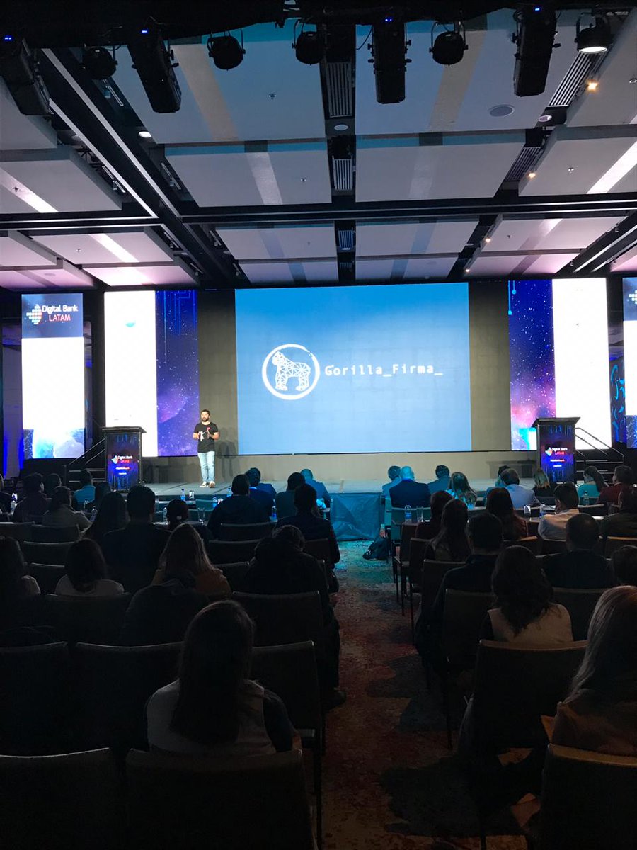La última #Fintech del día es @gorillafirma, plataforma colombiana que permite autenticar, validar, proteger e interoperar todo tipo de documentación e información en internet. #DigitalBankBogotá 2019 👉 youtube.com/watch?v=FQJIny…