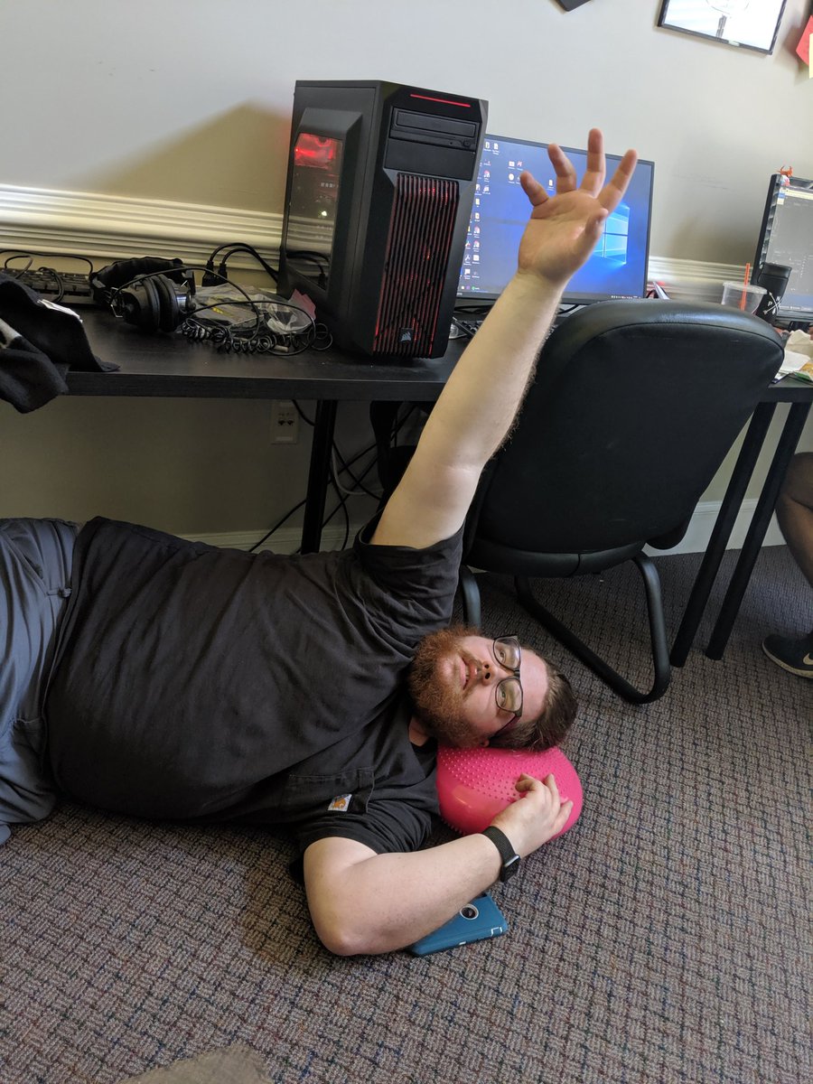 ROCKPUNCHATL's tweet photo. At #RockPunch we say to reach for the stars... Or as high as you can reach from your nap place. https://t.co/O8kJ0rbqDY
