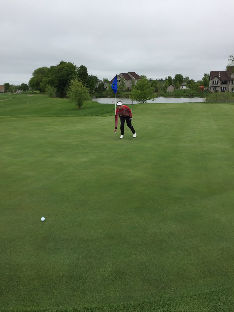 LN Girls Golf tweet media