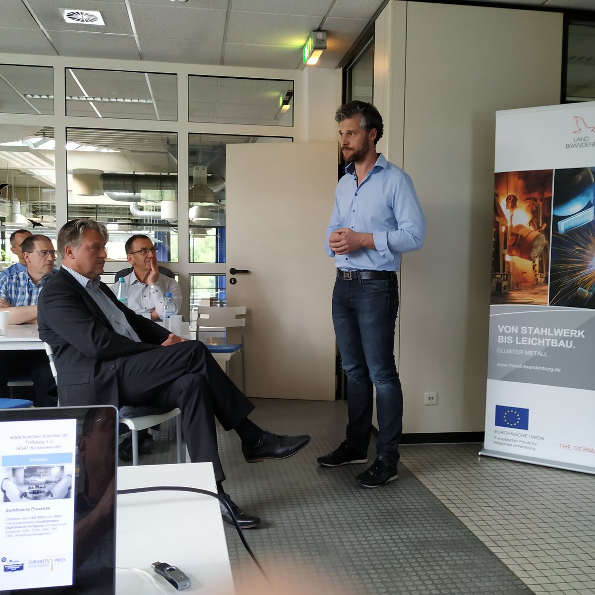 jiatuo's tweet photo. Ein phantastischer #Technologieabend #Praxistreff in Kooperation mit #ClusterMetall #LeichtbauBB bei #KörberundKörber #Präzisionsmechanik in #Birkenwerder gerade erfolgreich zu Ende #Simulation #Konstruktion #Fertigung #Digitalisierung #Industrie40 https://t.co/MTqibq2BFu
