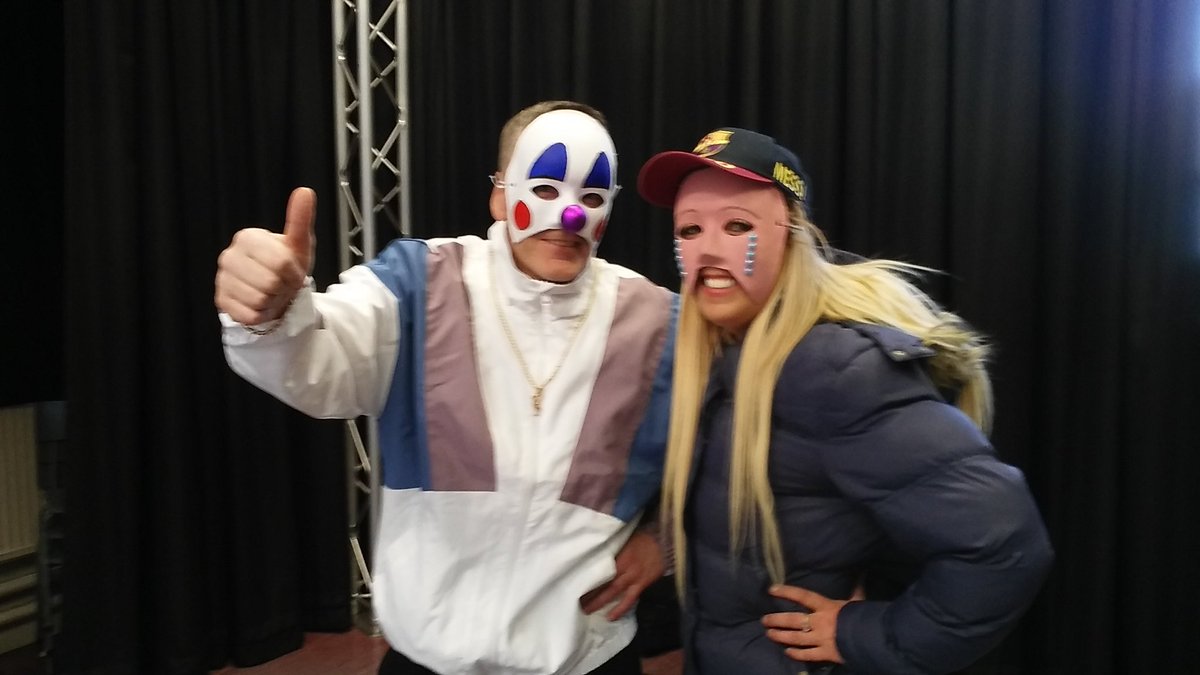 Rehearsing for Fables from the City performance. It's lookin' good. Yers on it? 5th June, Capstone Theatre. Tickets Eventbrite - Waves of Hope.
@midgittebardot <a href="/NeuroTriage/">NeuroTriage C.I.C.</a> <a href="/BenMacCam/">Dr Ben Campbell</a> <a href="/digitintherib/">Tony Mallon</a> <a href="/SteWeatherhead/">SteWeatherhead</a> <a href="/UOLHTH/">UOLHelpthehomeless</a> @CapableLiv <a href="/uiscej/">Dr Uisce Jordan</a> <a href="/simonkweeday/">kweeday</a>