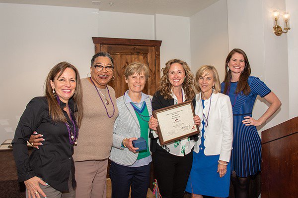 RobStoddardFLDC's tweet photo. Congrats to @wicthq on celebrating the 1000th graduate https://t.co/6O6a7PWNmf of its prestigious #BetsyMagnessLeadershipInstitute #BMLI just in time for this bellwether leadership development program's 25th anniversary! #LeadWithMore #CableDiversity #CablesFinest https://t.co/B5y6m8EoYA