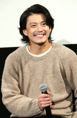 開運子 A Twitter とりあえず鼻の下の溝の深さがなくなって寂しい 花沢類 鼻の下の溝深いだったな 開運子 A Twitter とりあえず鼻の下の溝の深さがなくなって寂しい 花沢類 鼻の下の溝深いだったな