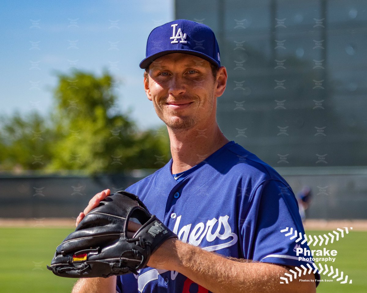 phrakephoto's tweet photo. Markus Solbach (80) P Los Angeles Dodgers Germany (2011 MIN)
#dodgers #itfdb #losdoyers #letsgododgers #ladodgers #gododgers #welovela #losangelesdodgers
@FutureDodgers
#baseballdeutschland #buchbinderlegionäre #legioneare
#downunderbaseball #adelaidebite #bite
@MSolbach23 https://t.co/WPnDczEwgV