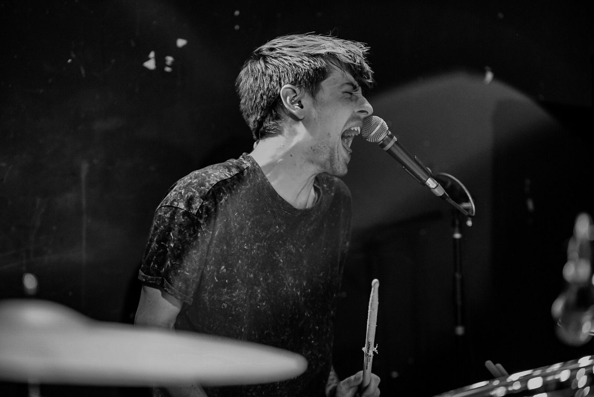 Feverwar's tweet image. Pretty colors seen em' dancin' in the rear view

#catchthefever #PissPoor 
📸: @GingeryInjury